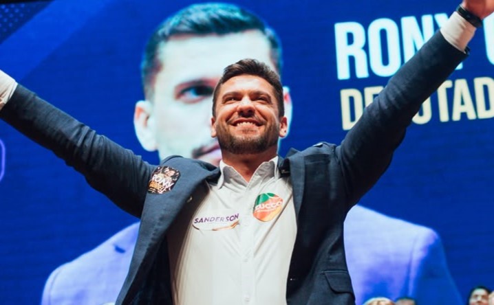 “Esta não é apenas a campanha do Rony. É a campanha de uma região inteira que cansou de esperar”